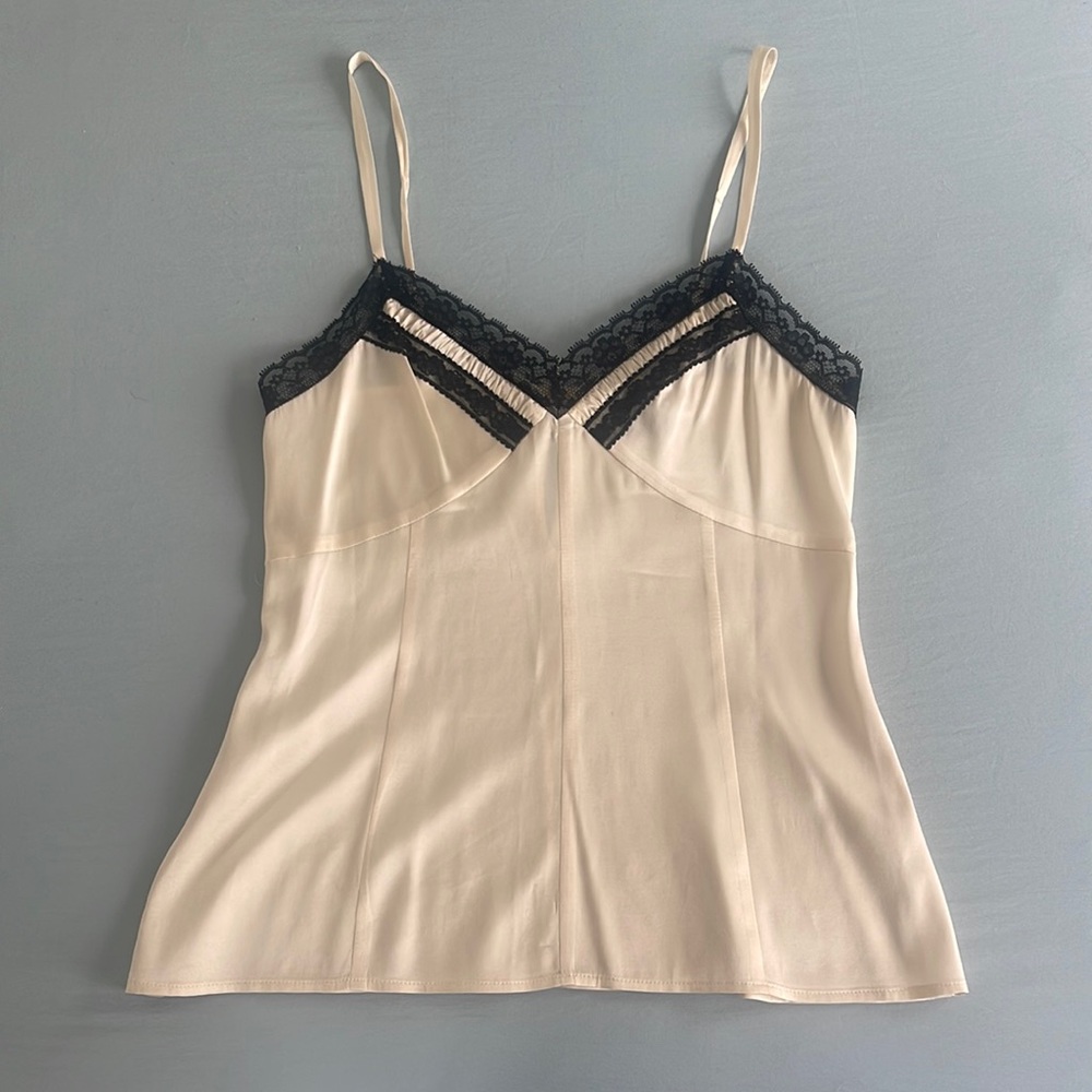 cream silk tank top with black lace detail size xs (vintage/ pre loved)